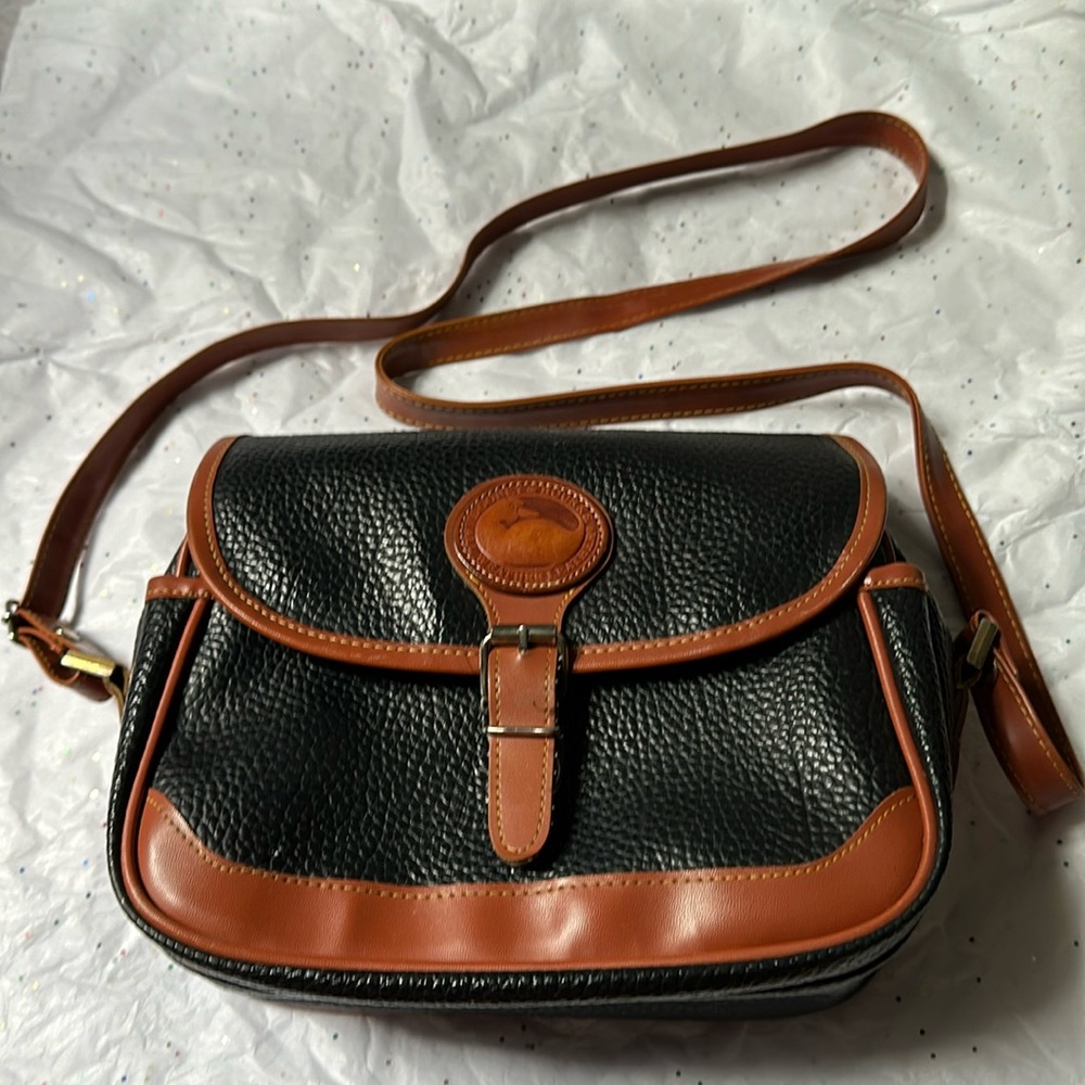 Dooney and bourke crossbody